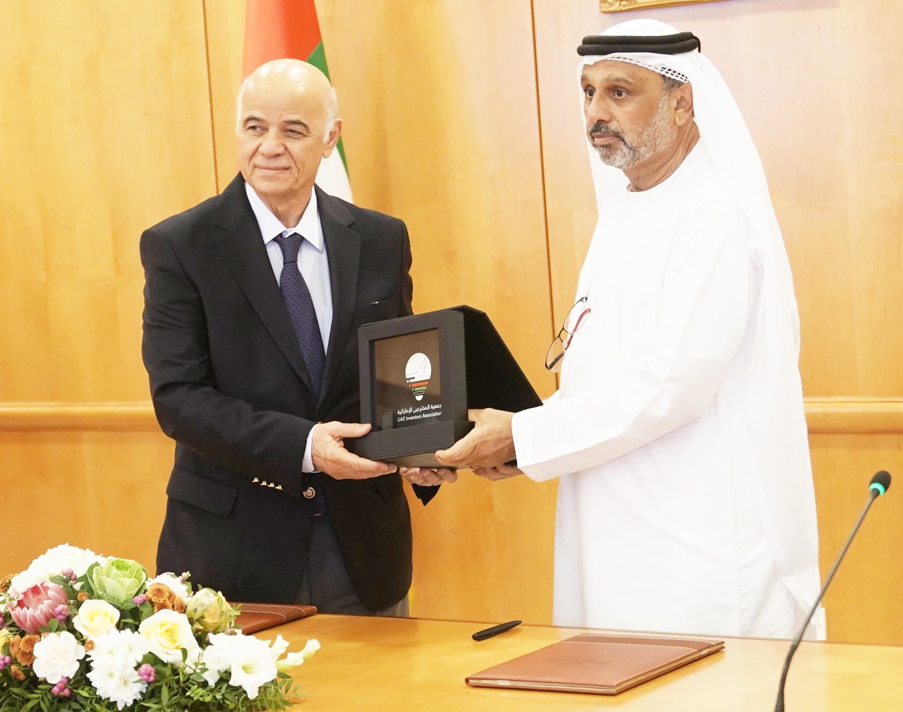 مذكرة تعاون وتفاهم مع "جامعة الشارقة "